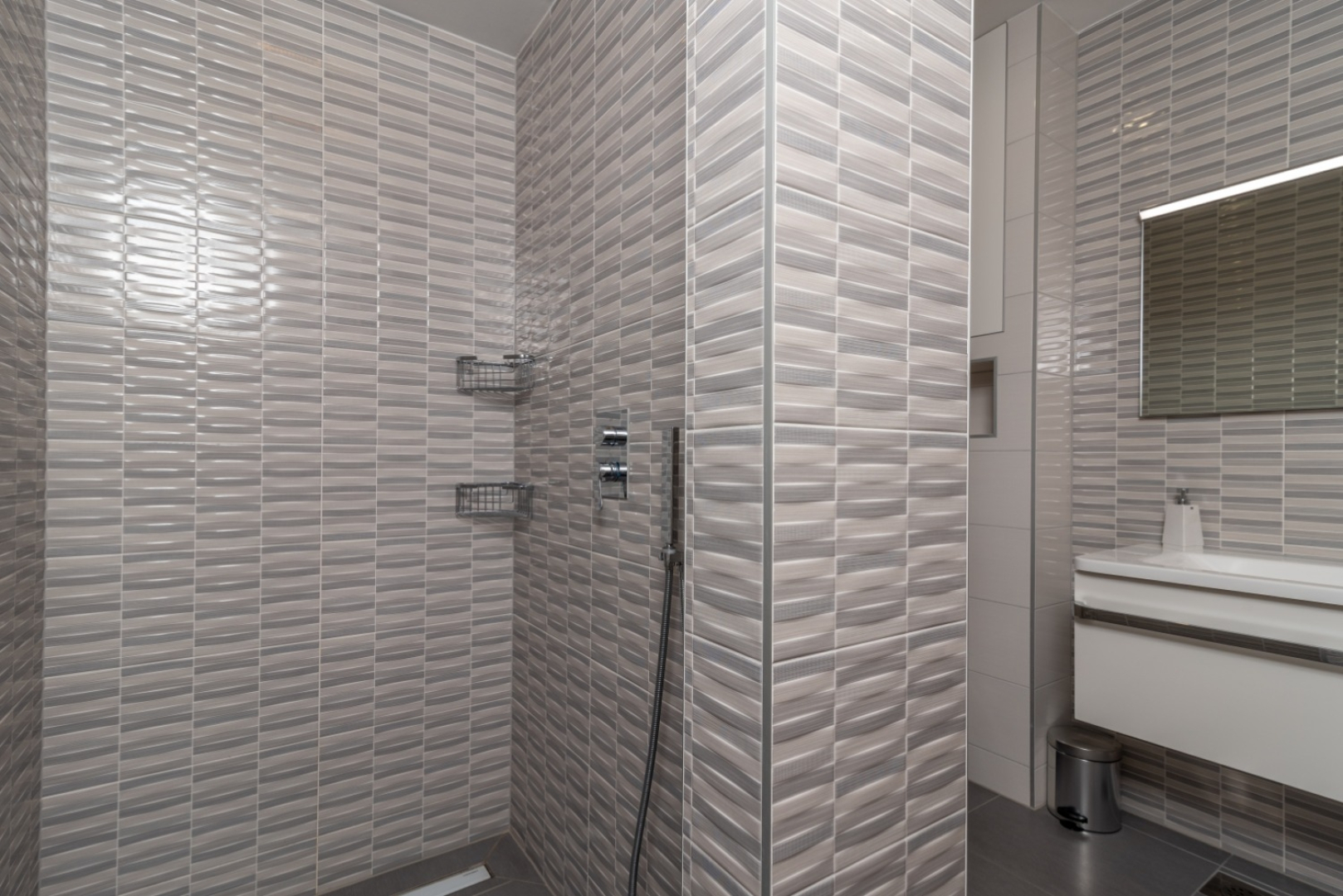 Apartment Marijan - beautiful view: A1 Trogir, Riviera Trogir