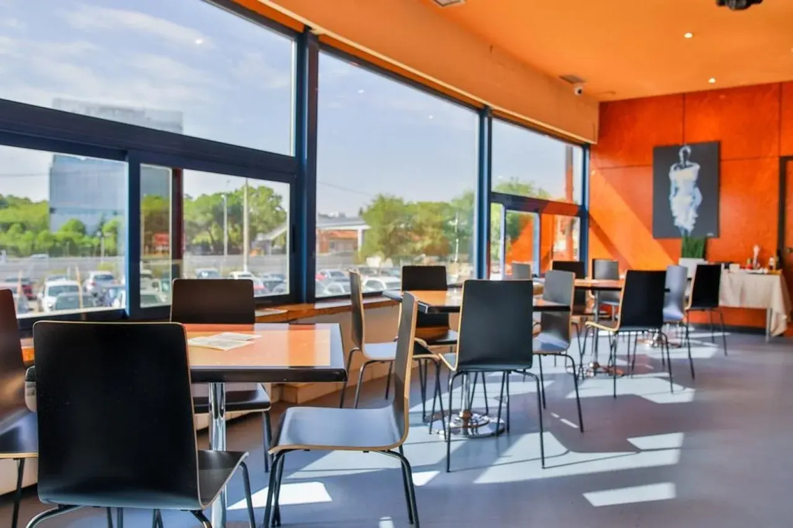 AP Hotel and Parking