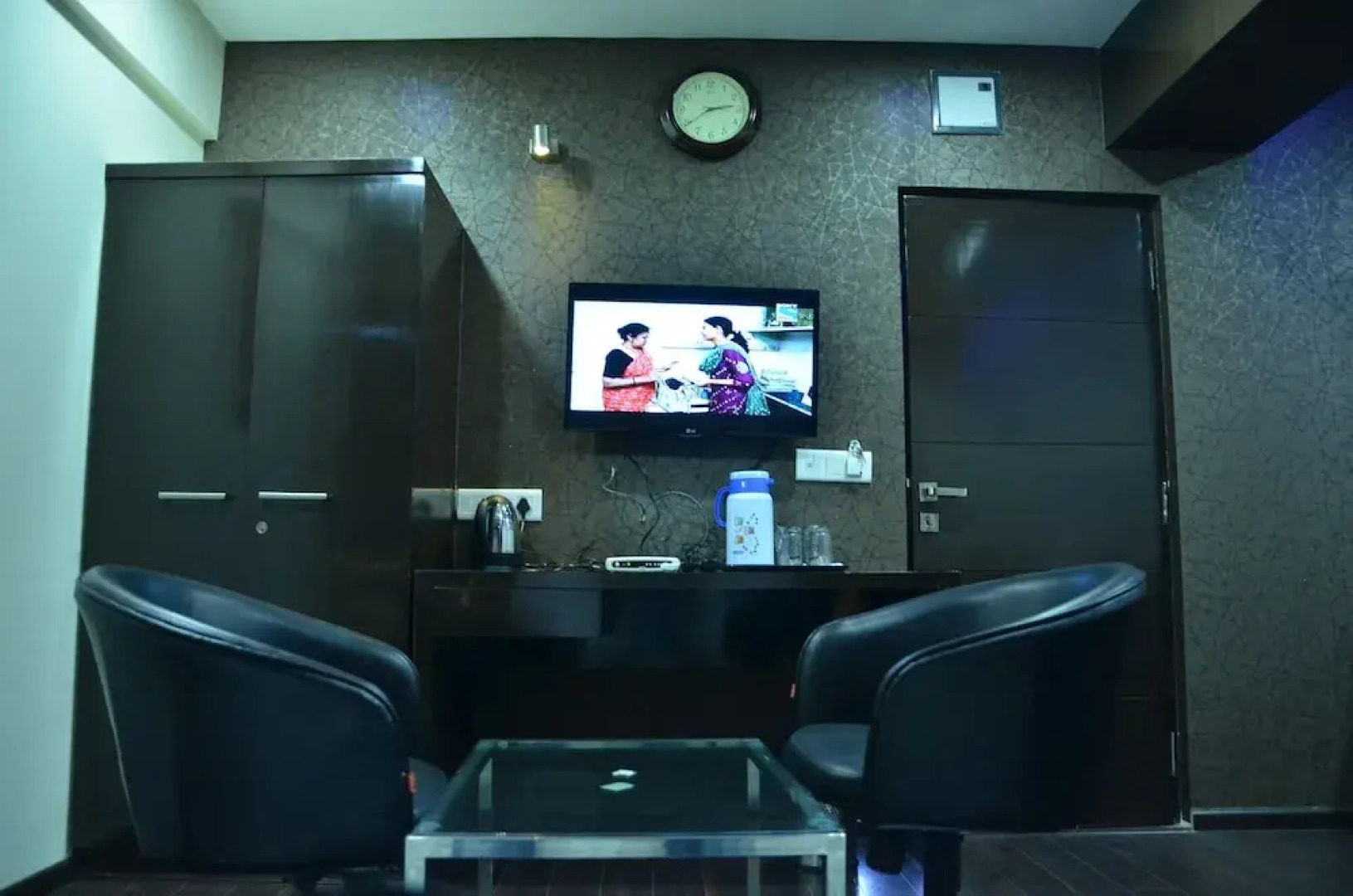 The Metro Park Hotel