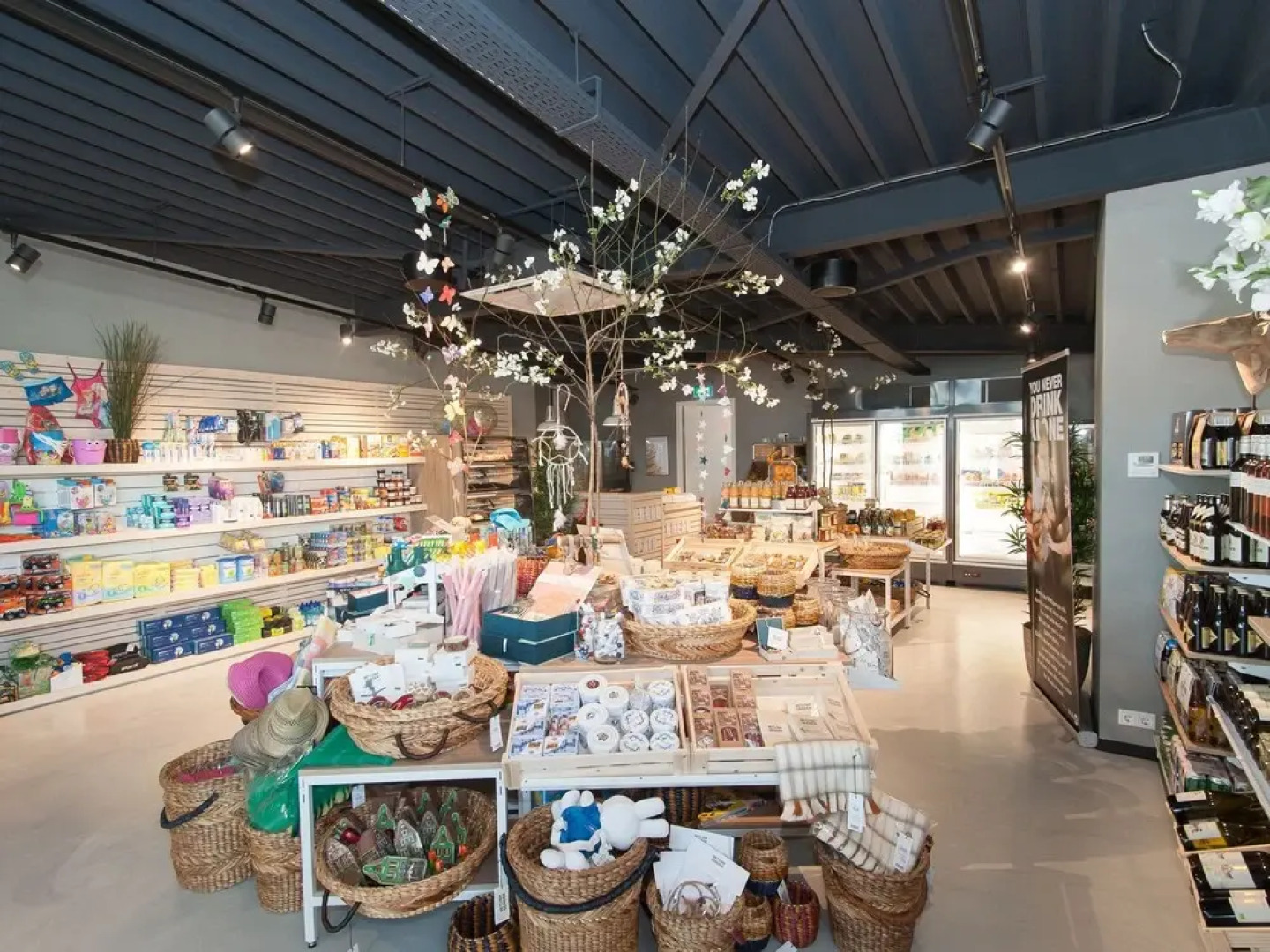 Modern Lodge With Nice Terrace, in Bloemendaal