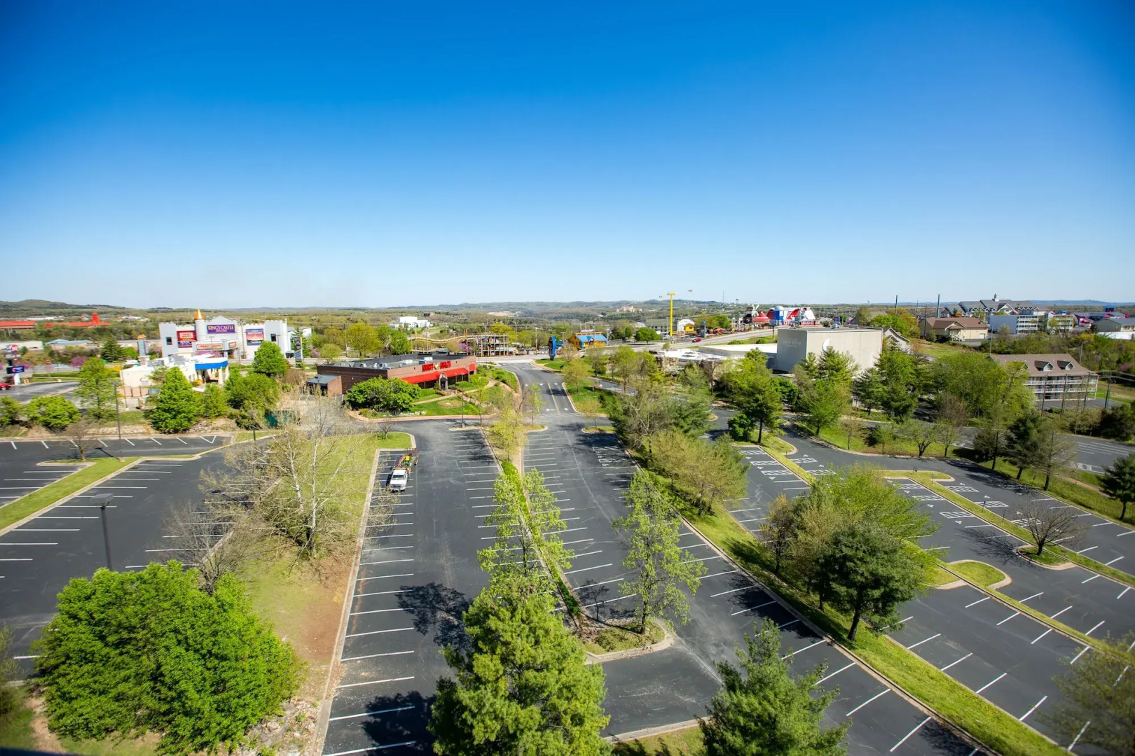 Отель Thousand Hills Resort