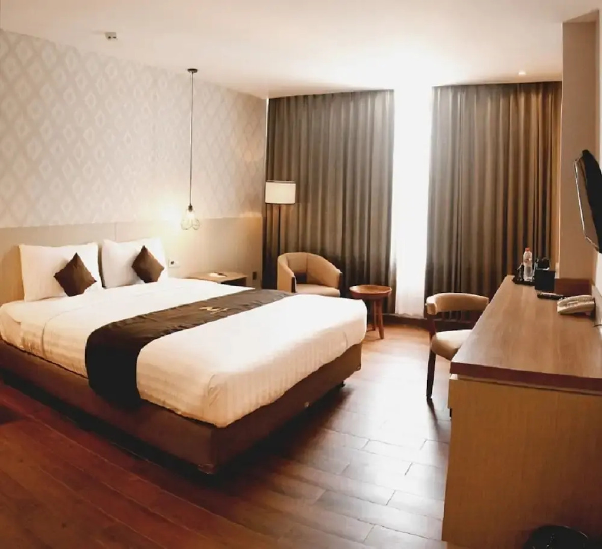 Zenith Premiere Hotel Baubau