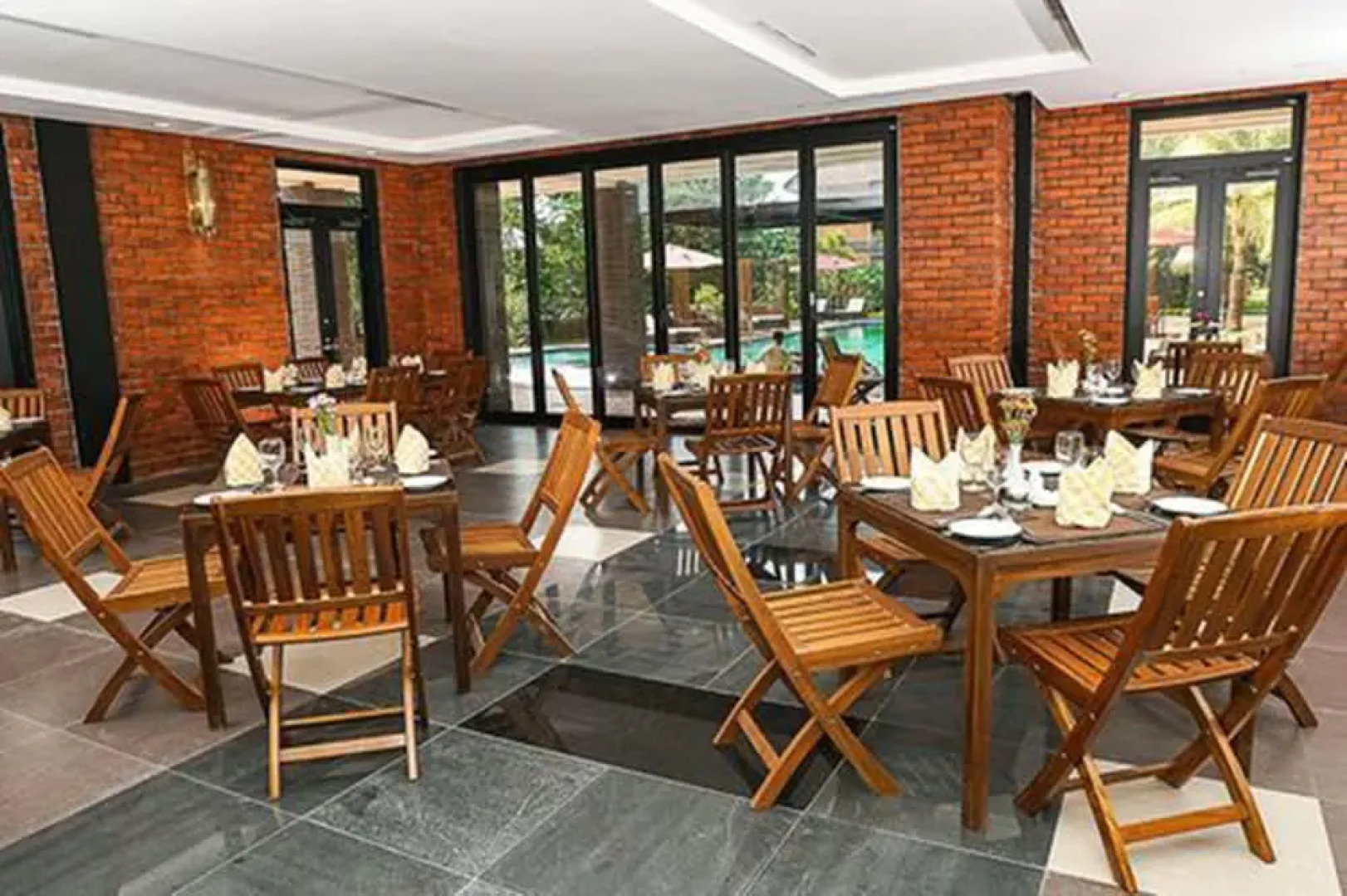 Ocean Paradise Resort