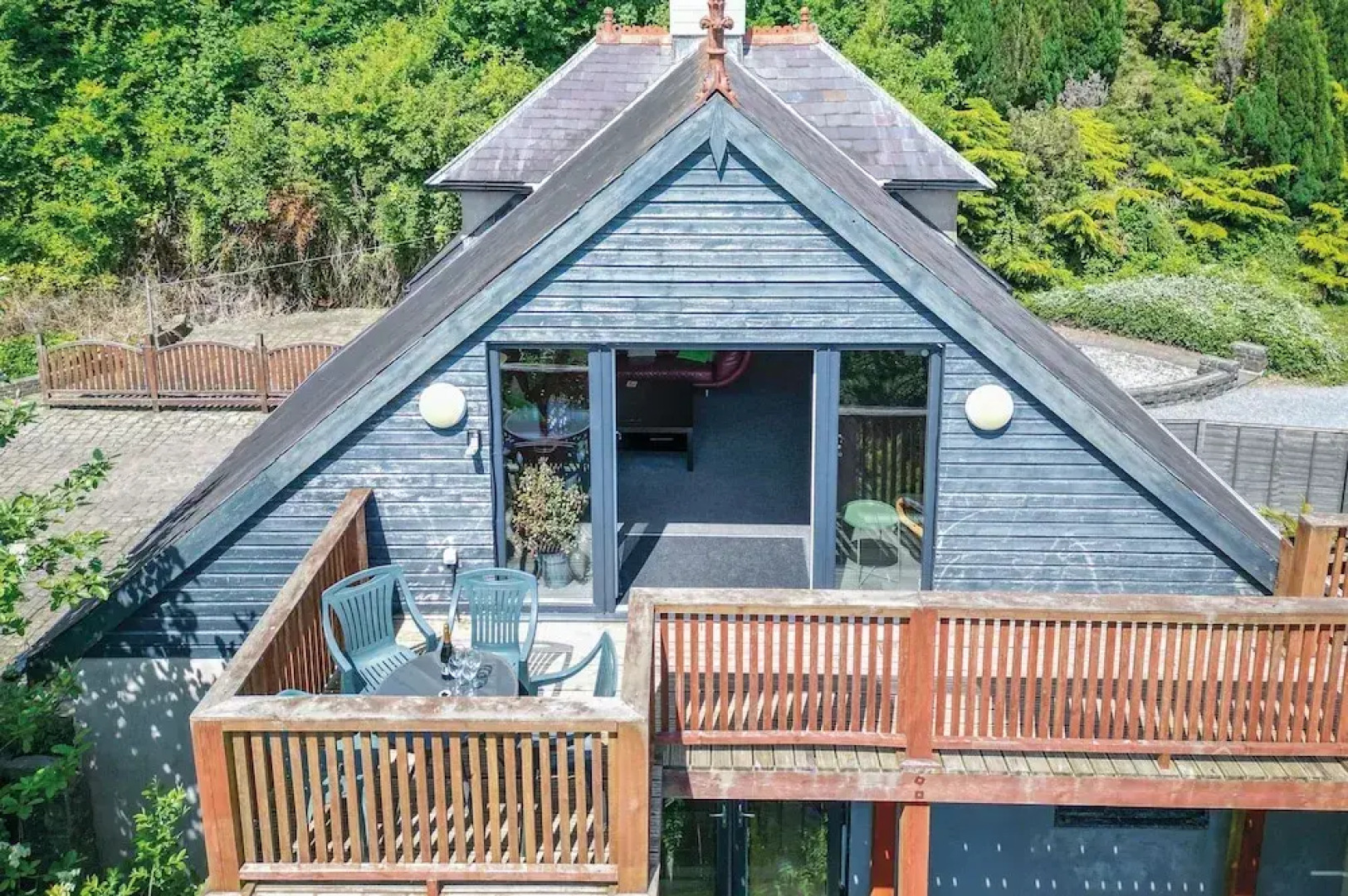 The Gatehouse - 2 Bedroom Apartment - Pendine