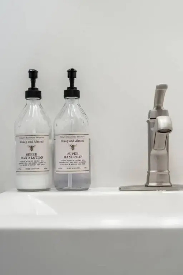 Stunning CargoHome Near Waco, Magnolia and Baylor