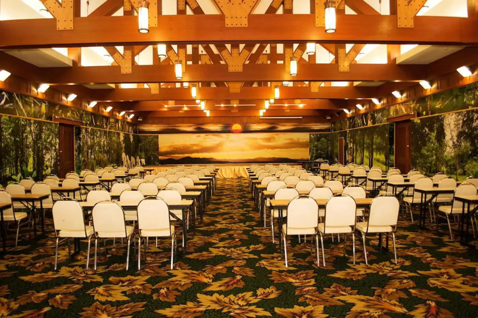 Sappraiwan Elephant Resort & Sanctuary
