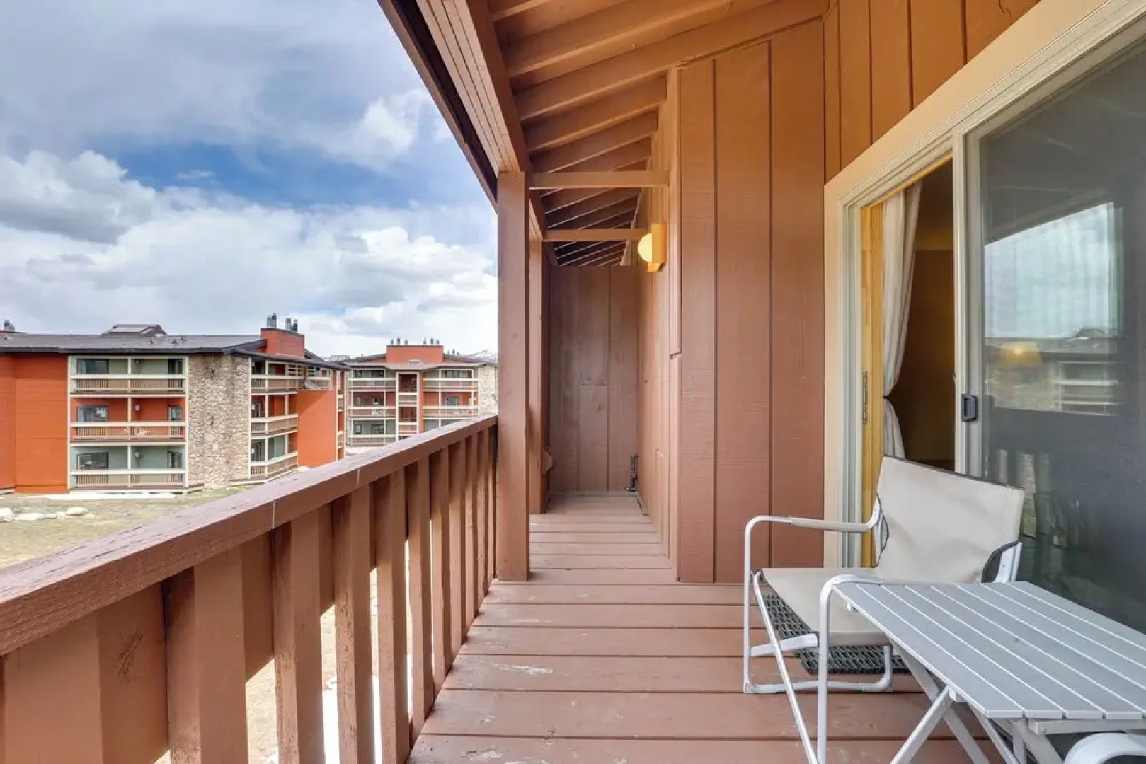 Cozy Winter Park Condo w/ Hot Tub & Shuttle!