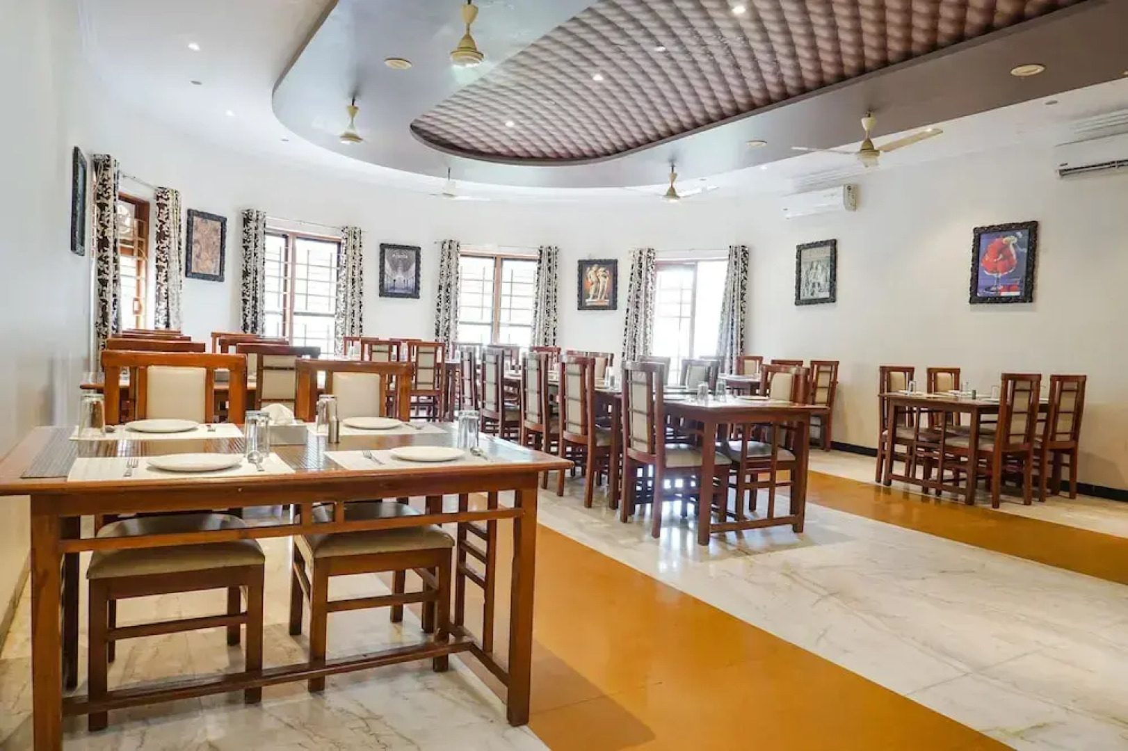 Fabhotel Lotus Resort