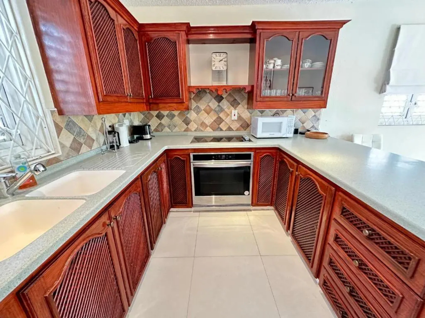 12 Foursquare Rockley Golf & Country Club