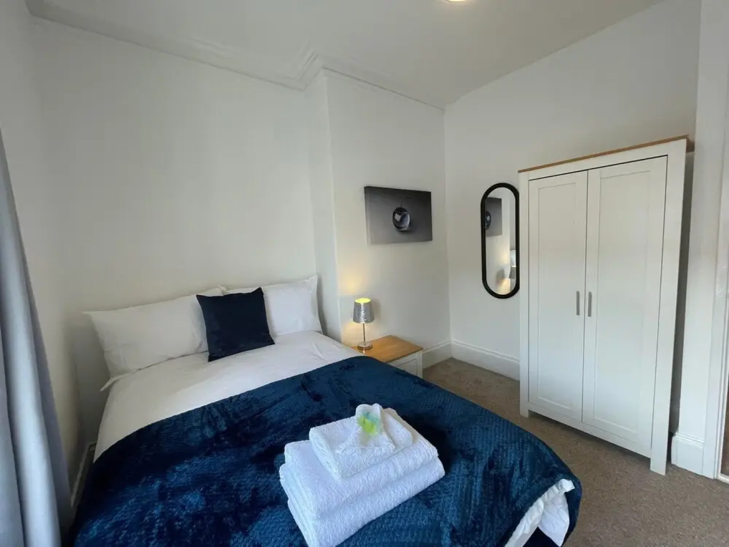 Lovely 3 -bed House in Jarrow With Free Parking