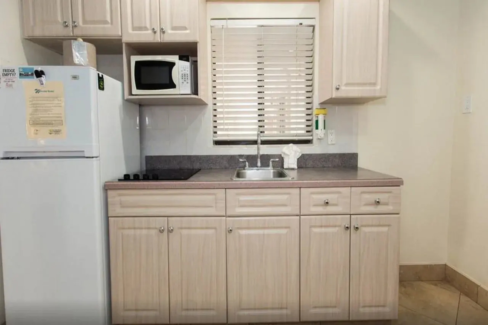 Bayview Plaza Waterfront Resort