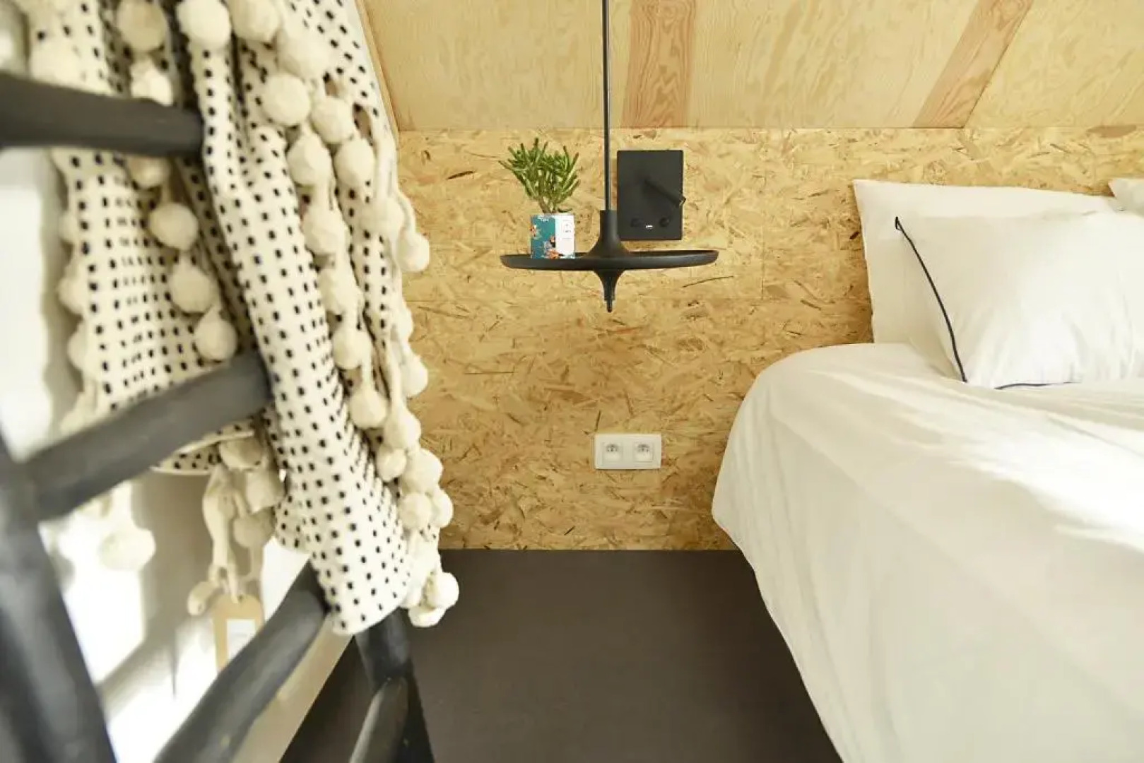 Le Studio du Designer (Adults Only)