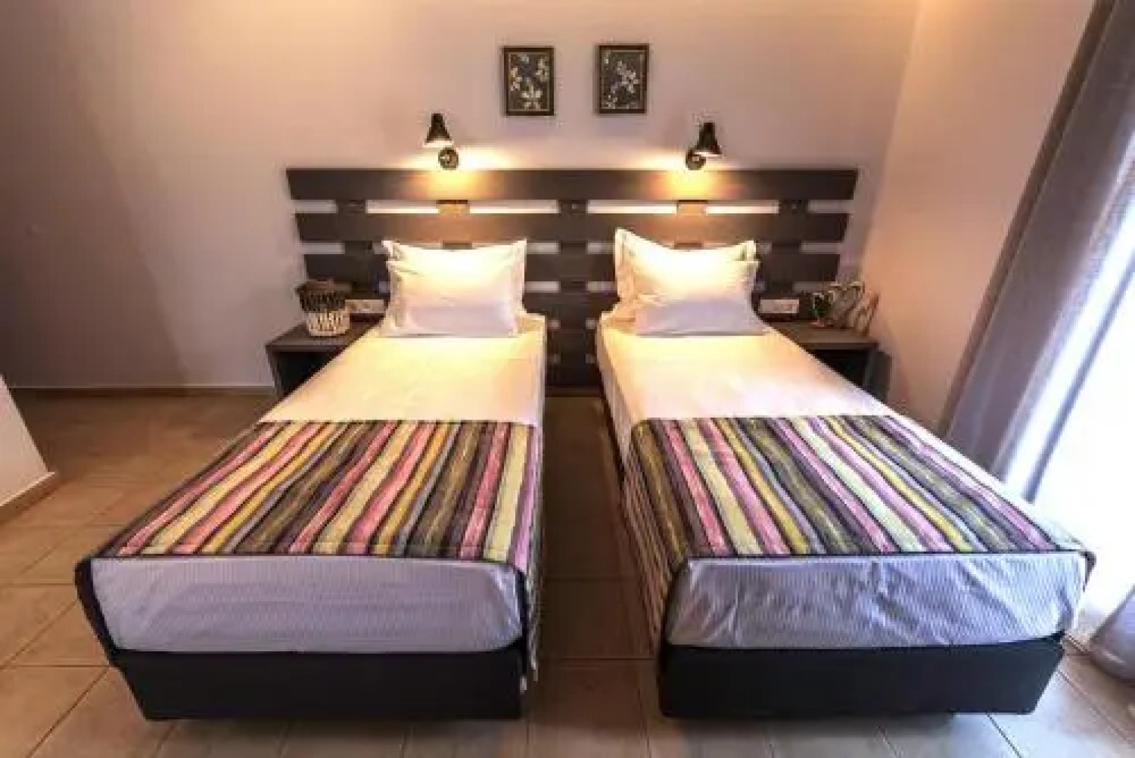 Aliston Hotel Studios