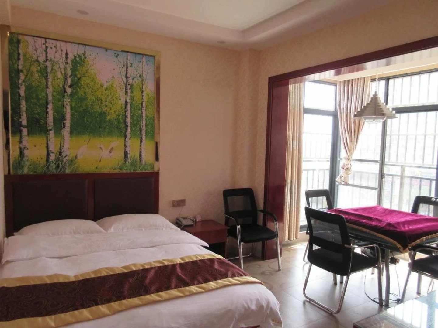 Junhao Business Hotel