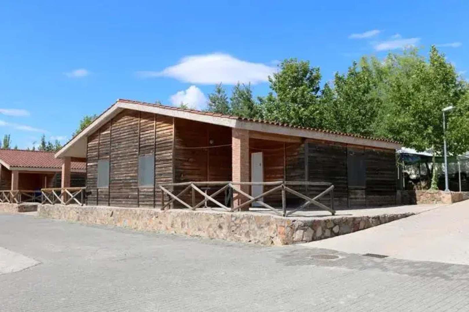 Hostal - Camping Ciudad de Cáceres