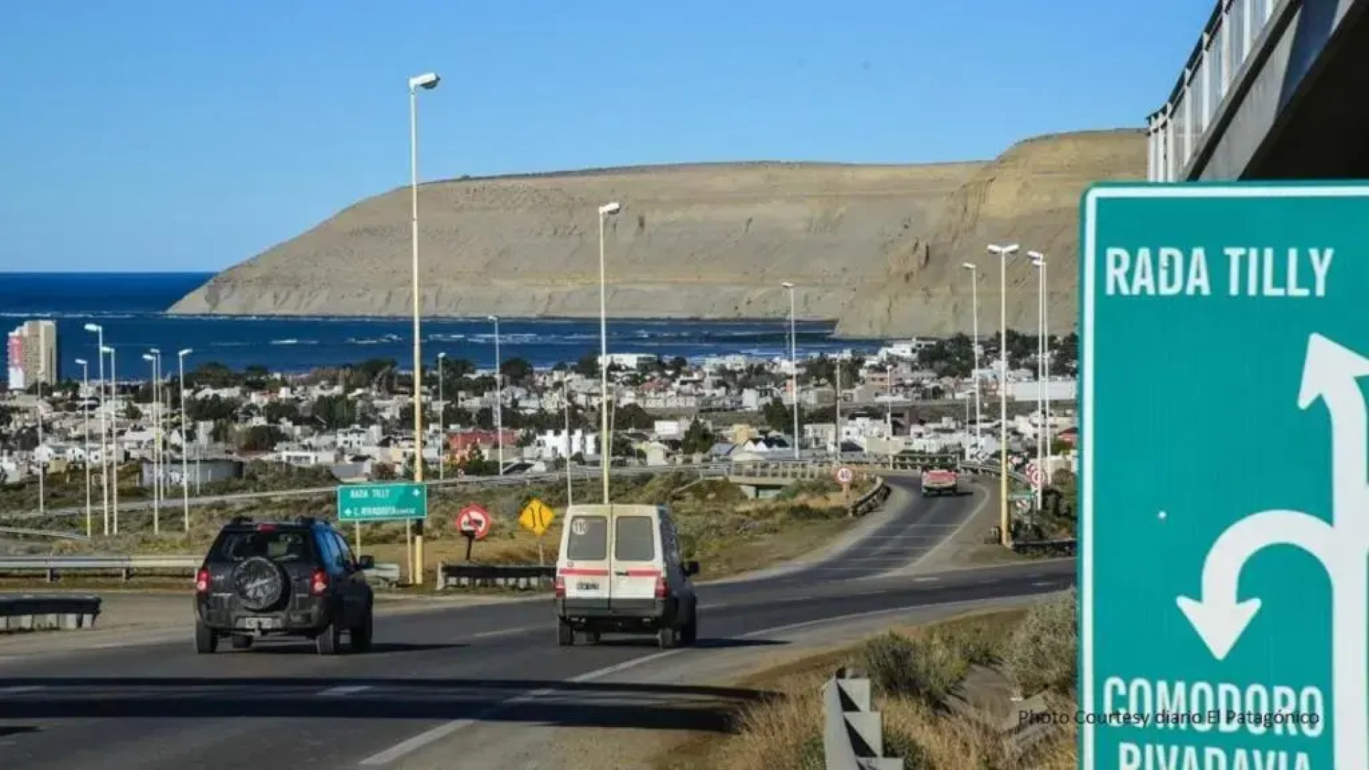 El Pueblo Aparts - Rada Tilly