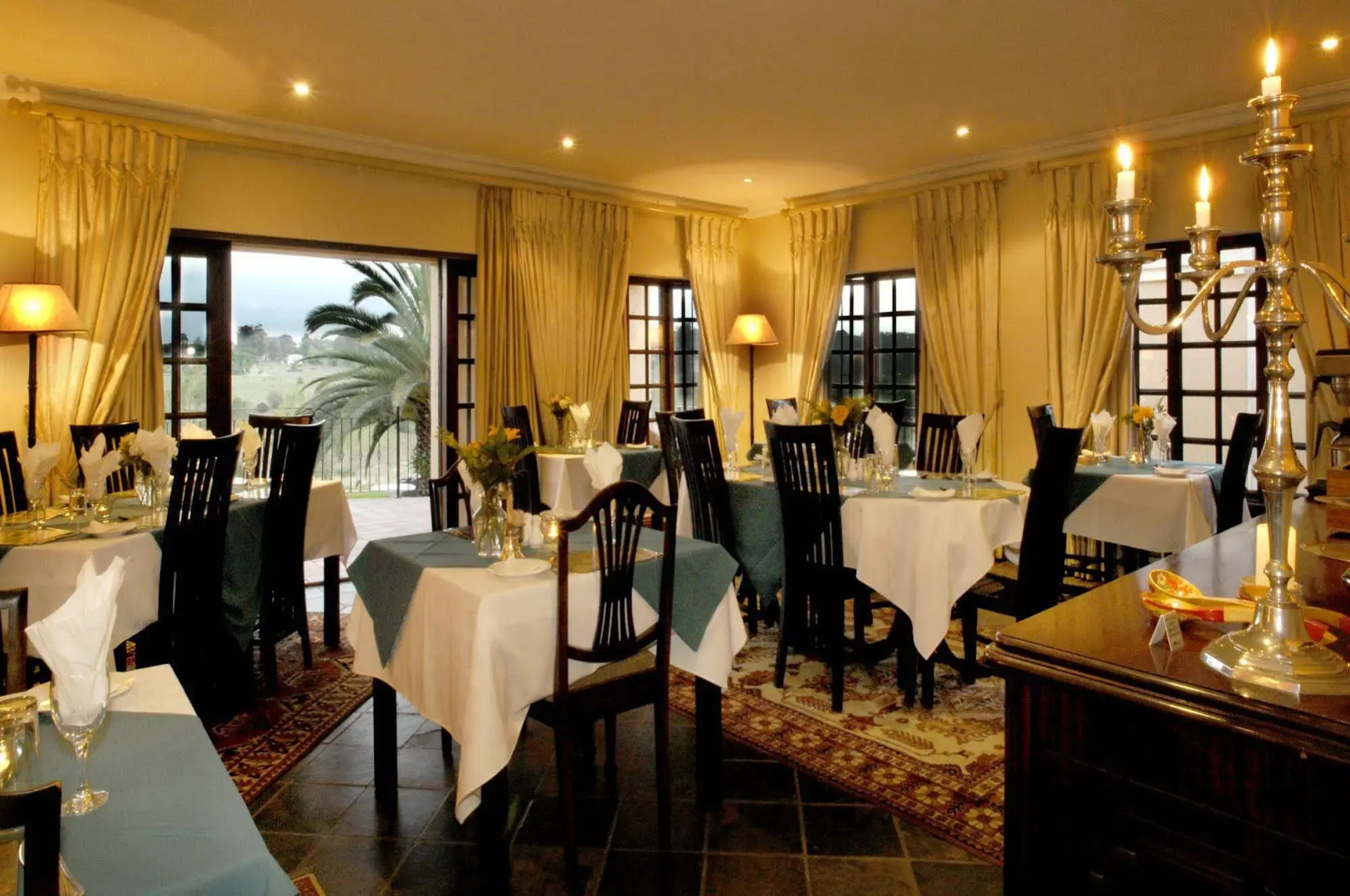 Amber Rose Country Estate