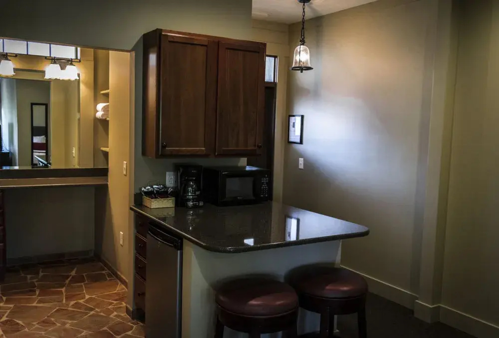 RedTail Mountain Resort