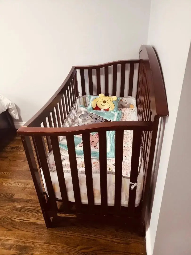 Tranquil & Cozy 30 min to Toronto ~ Backyard ~ Pkg