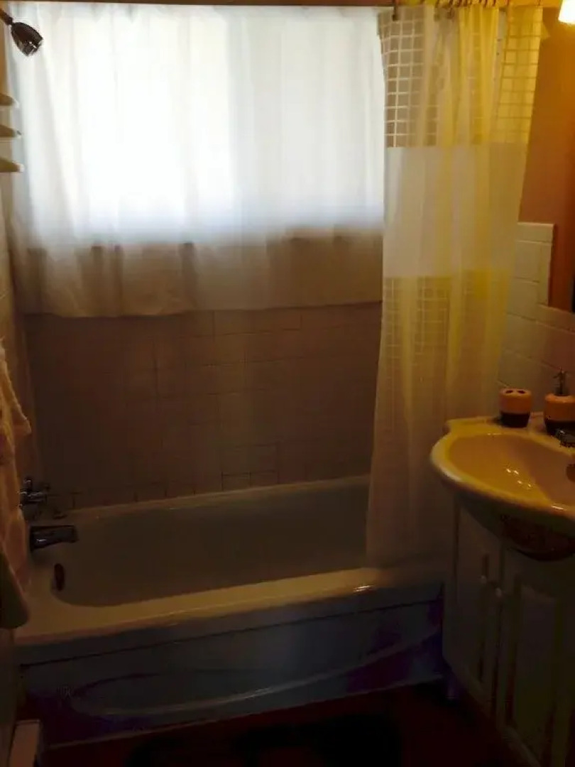 Moore's Mountain Lodge - Moore's Motel