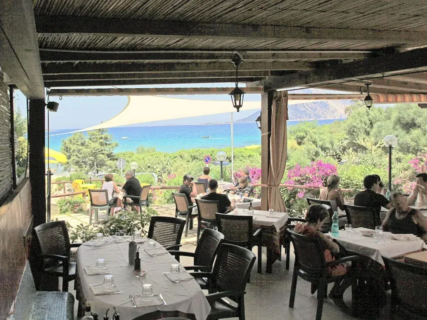 Well-kept Apartment With Balcony or Terrace Near the sea