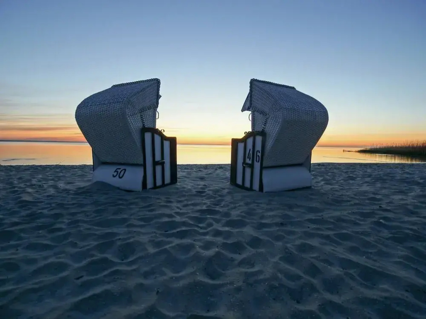 Ground-floor Apartment With Terrace and Large Garden With Lounge Area and Grill