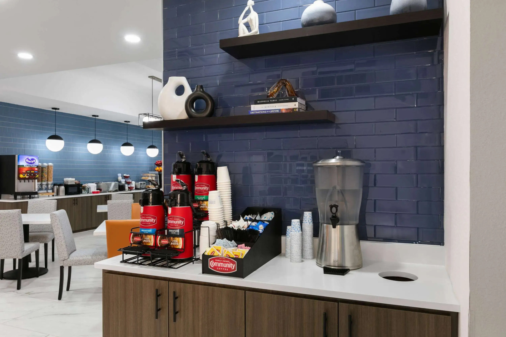 La Quinta Inn & Suites by Wyndham Ft. Worth - Burleson