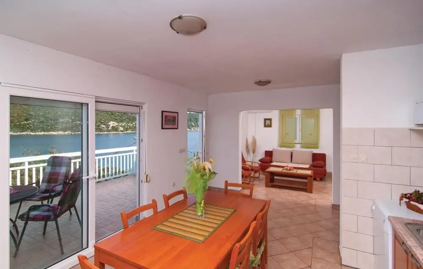 Stunning Apartment in Drvenik Veliki With 2 Bedrooms and Wifi