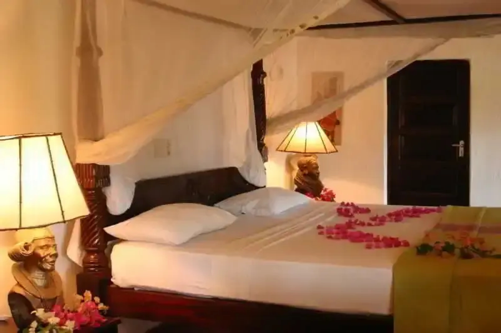 Aquarius Beach Resort