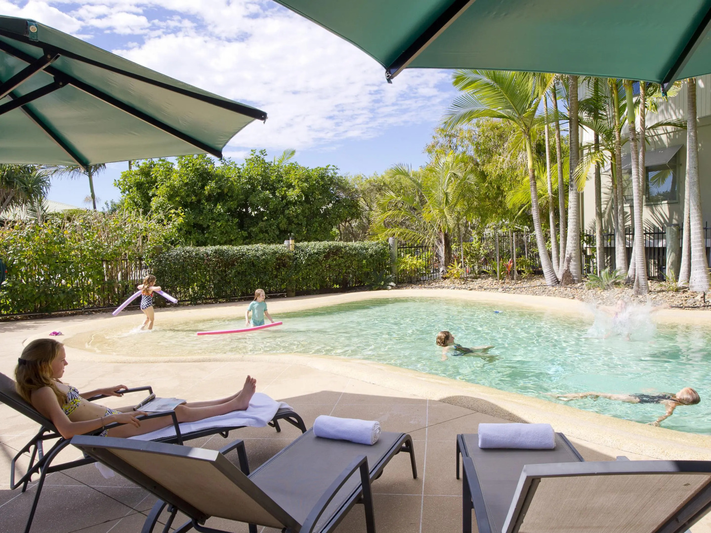 The Retreat Beach Houses