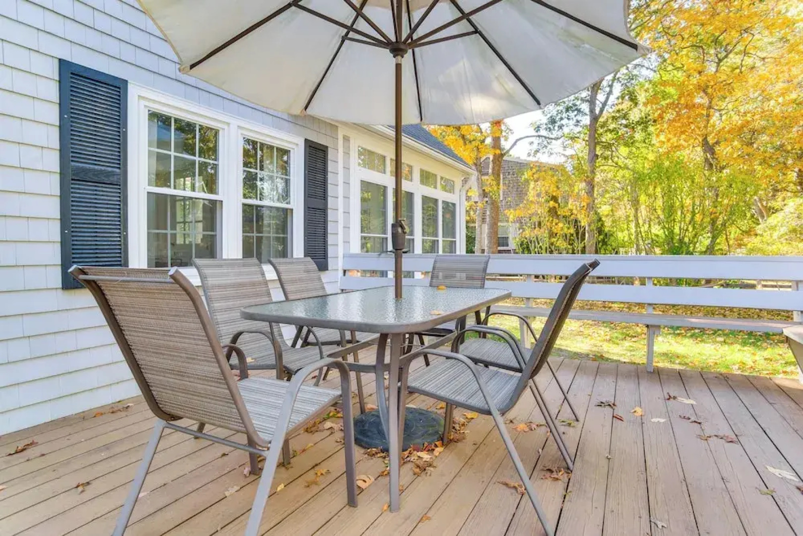 Bike to Private Beach: Cape Cod Escape w/ Sunroom