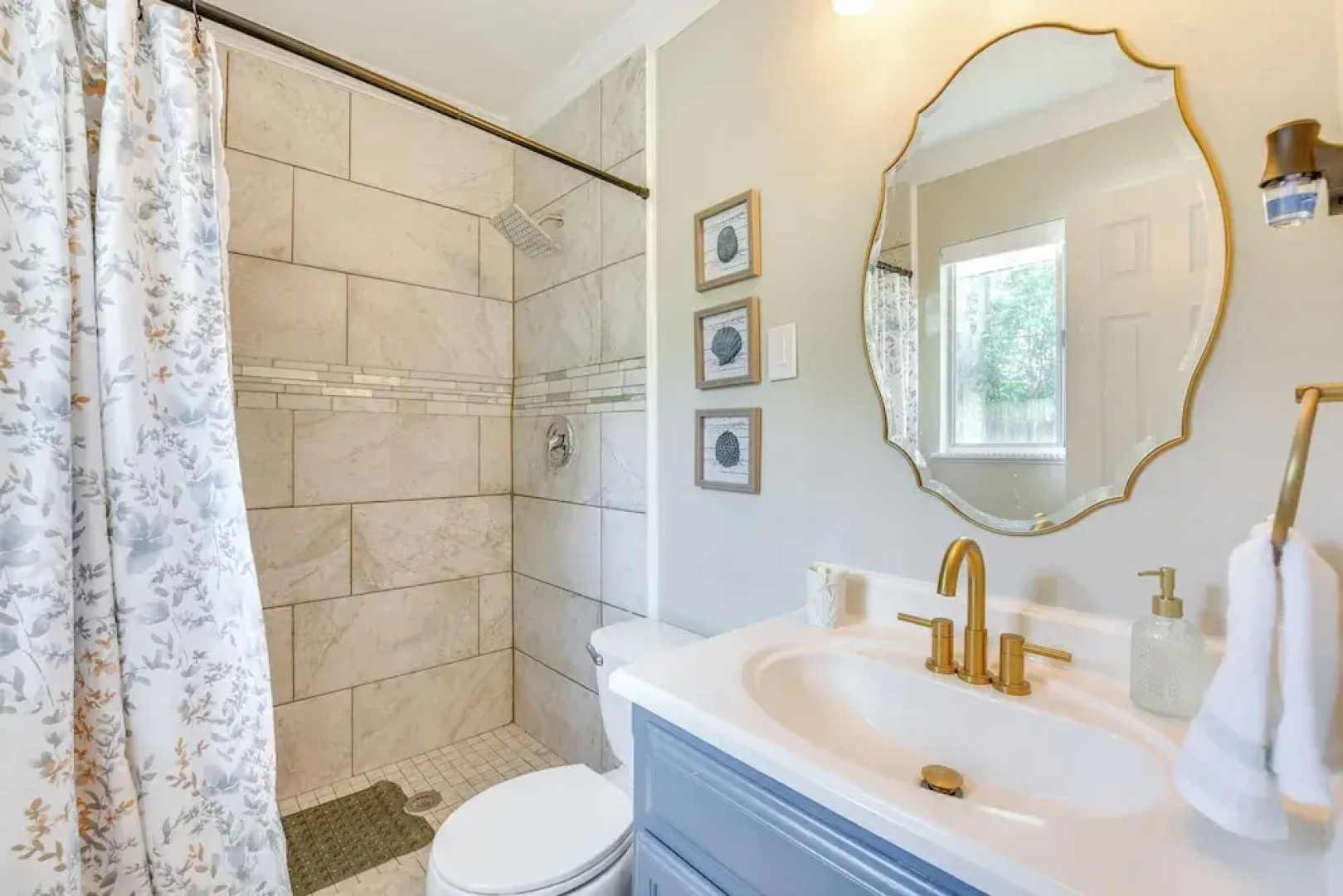 2 Mi to Shore: Modern Retreat in Fort Walton Beach