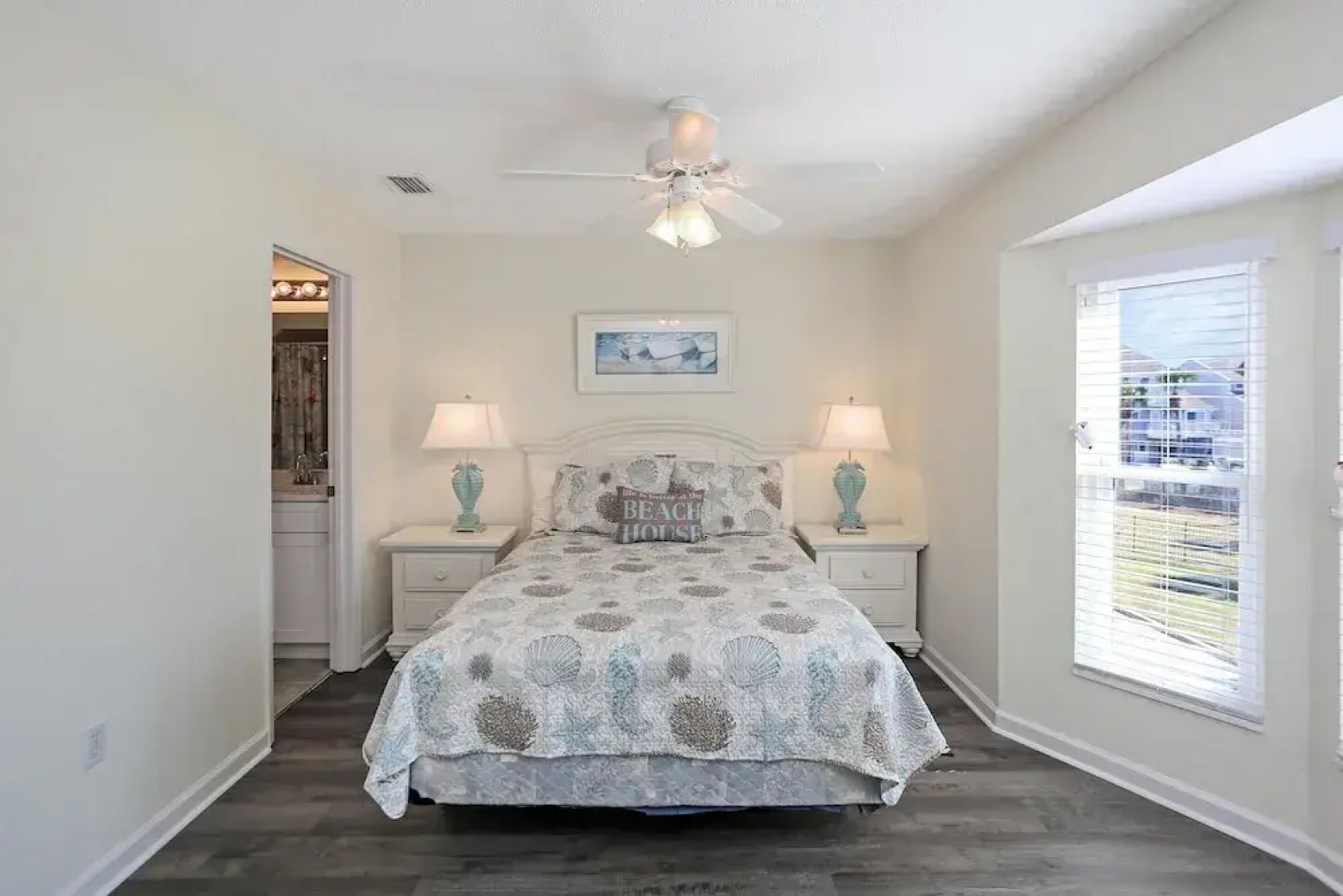 Sea Cliff I-51 Coastal Splendor