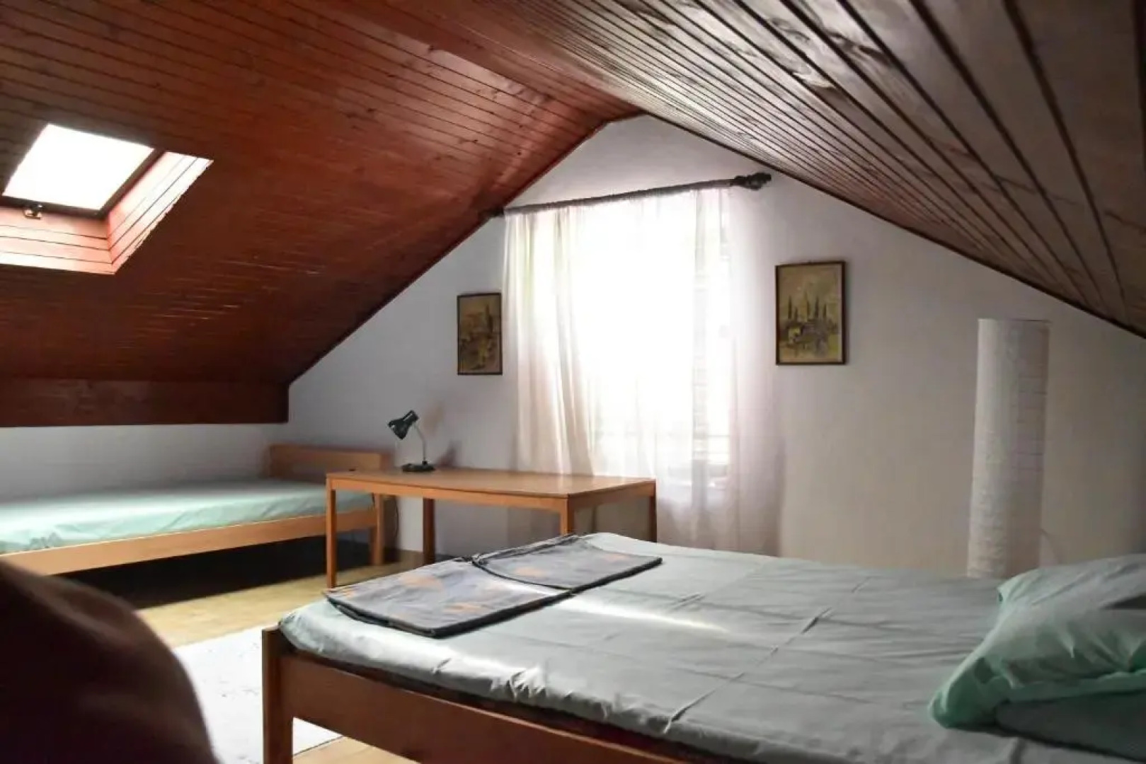 Muki's House- just 50m from the beach