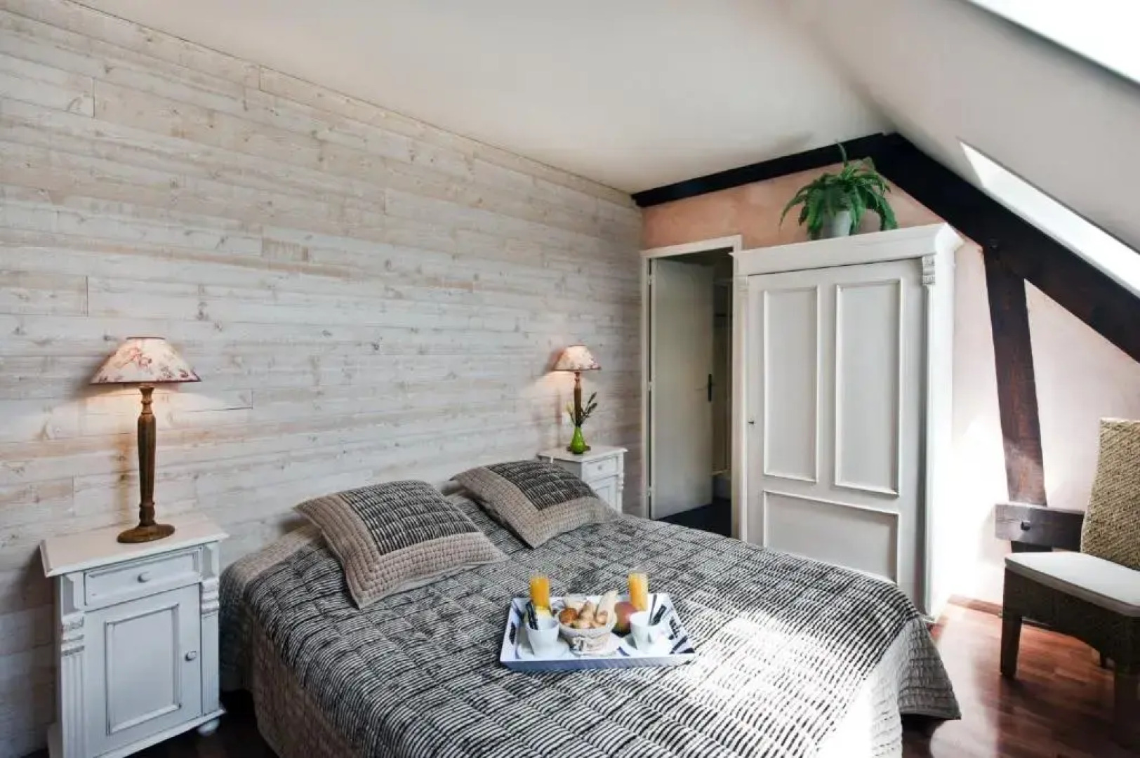 LOGIS Le Quai Fleuri