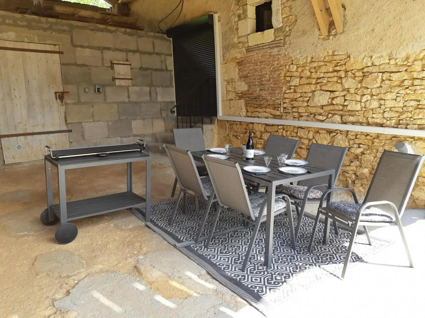 Tranquil Holiday Home in Soturac With Pool