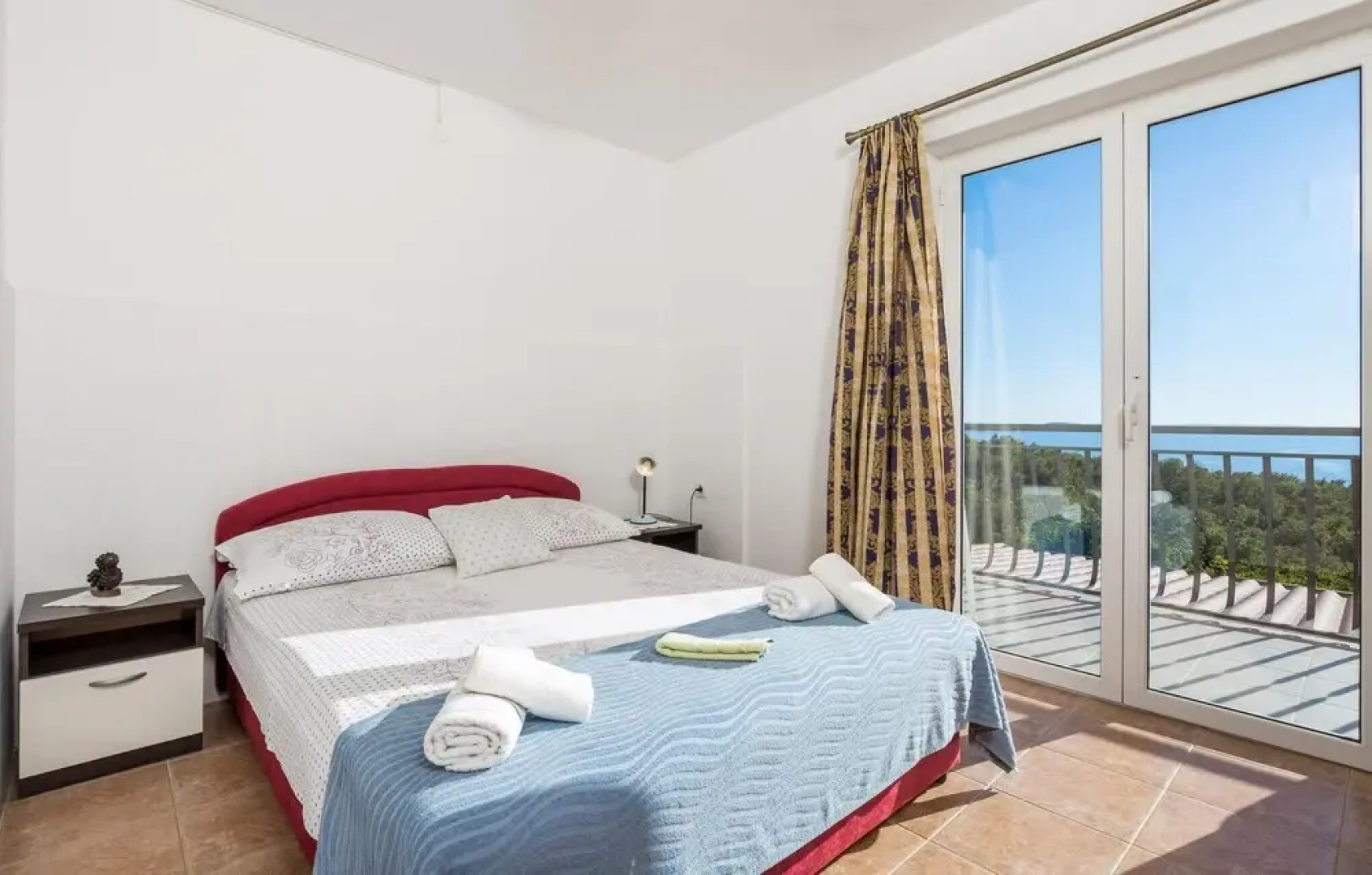 Beautiful Home in Jablanac With Wifi and 5 Bedrooms