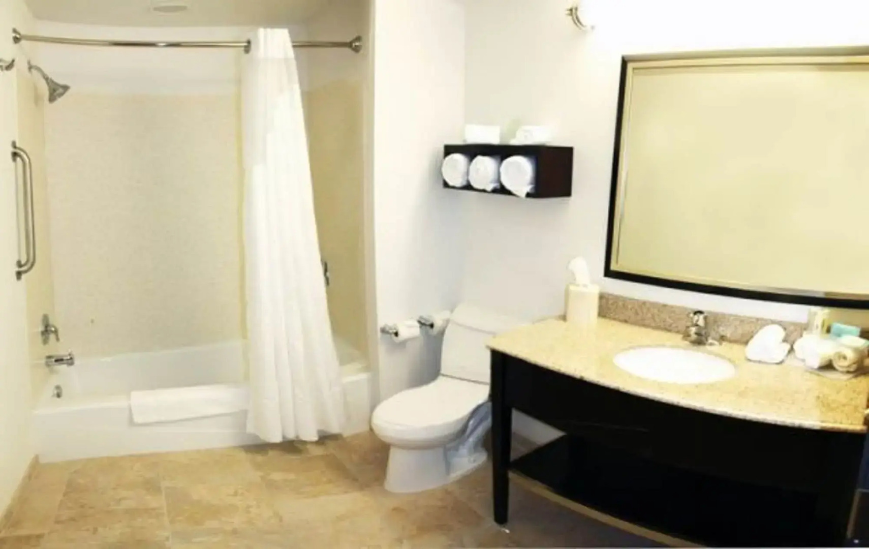 Holiday Inn Express Toledo North by IHG