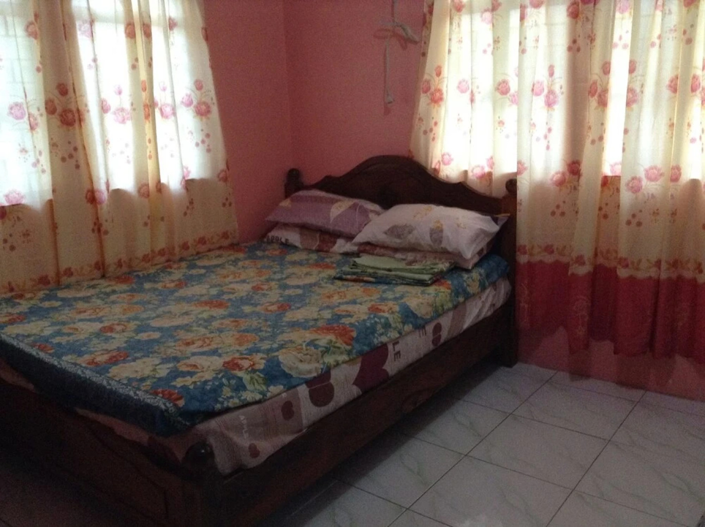 Czarina Transient House