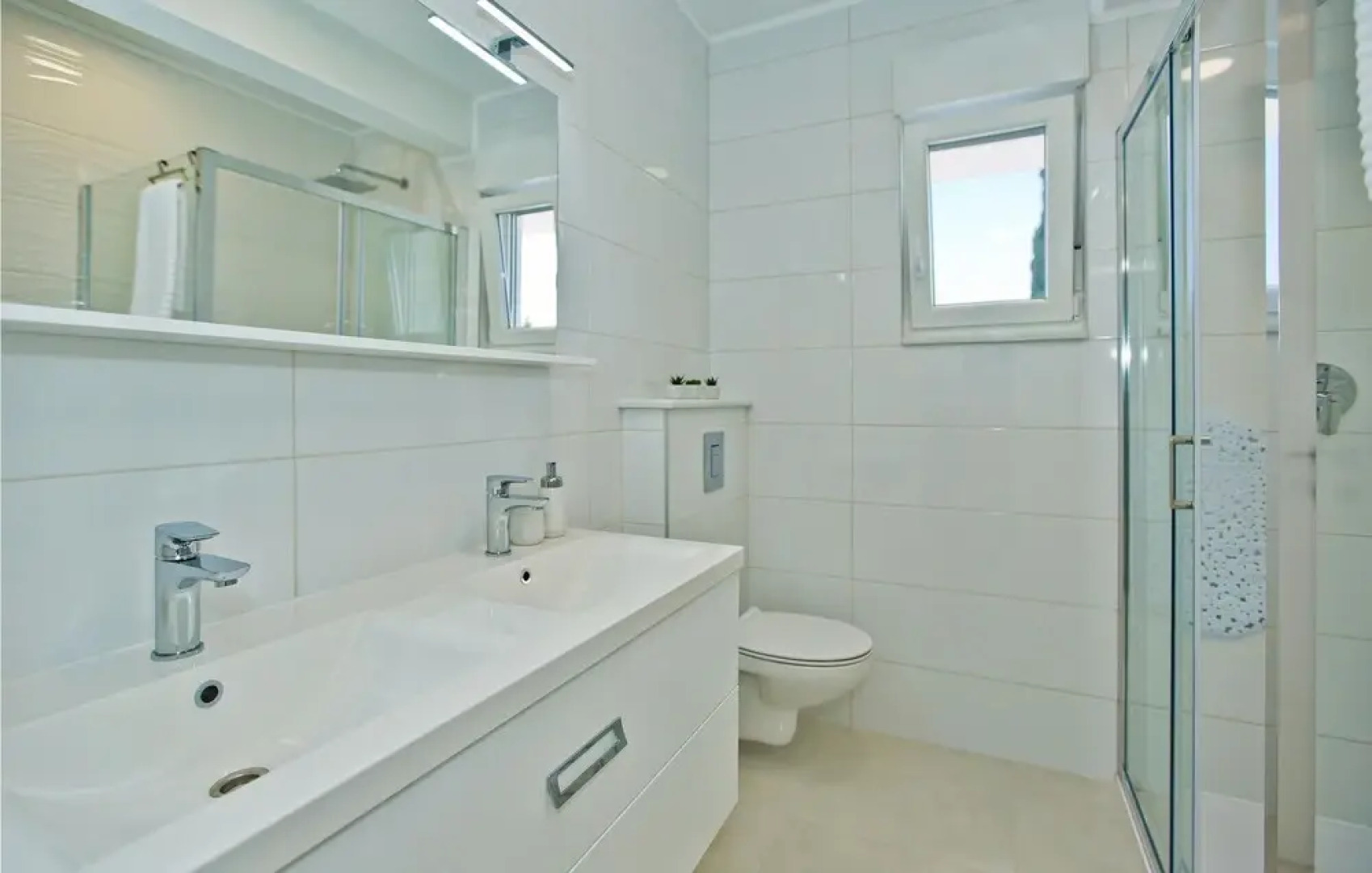 Nice Home in Bogomolje With Outdoor Swimming Pool, Wifi and 3 Bedrooms