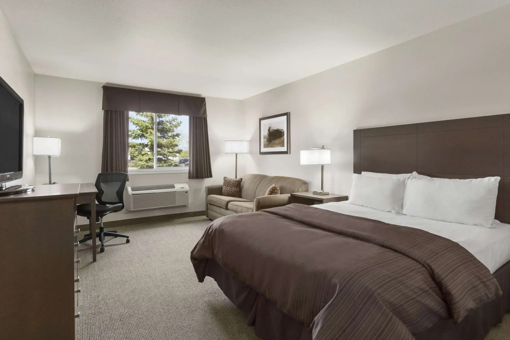 Days Inn by Wyndham Steinbach