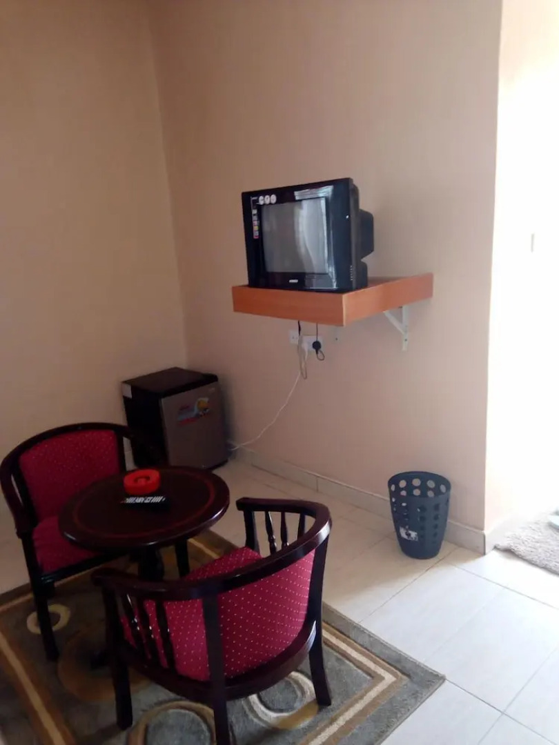 Savannah Lodge Nguluni