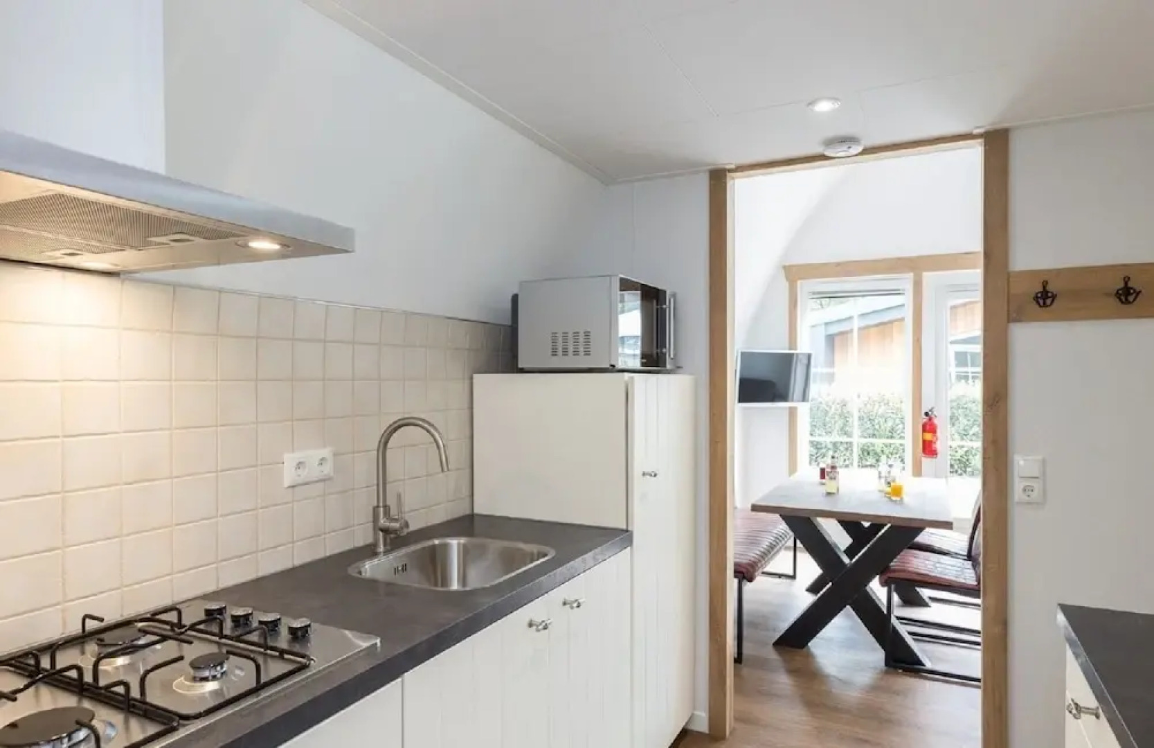 Beautiful Cottage Near Giethoorn