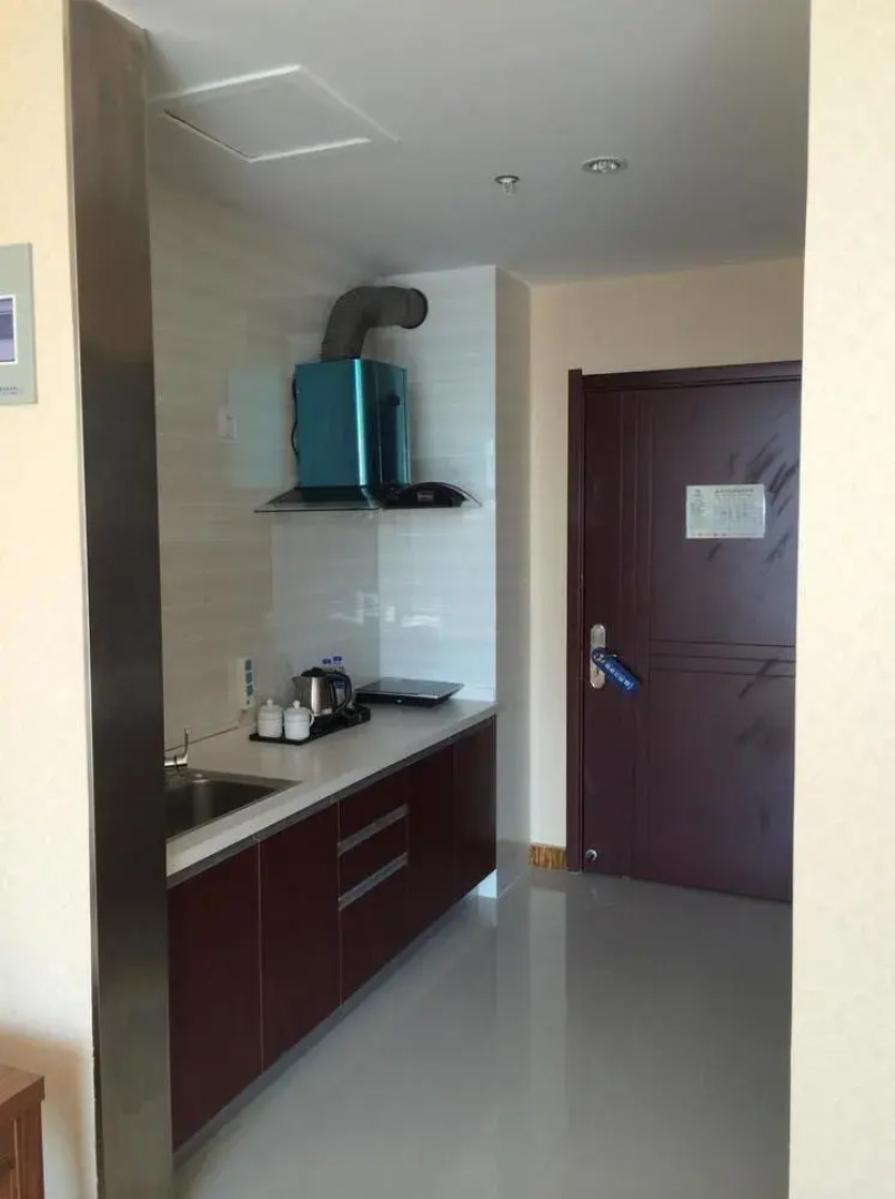 Lantuo Business Hotel