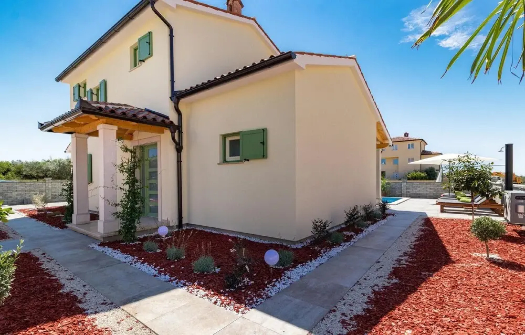 Nice Home in Peroj With Wifi, Heated Swimming Pool and 3 Bedrooms