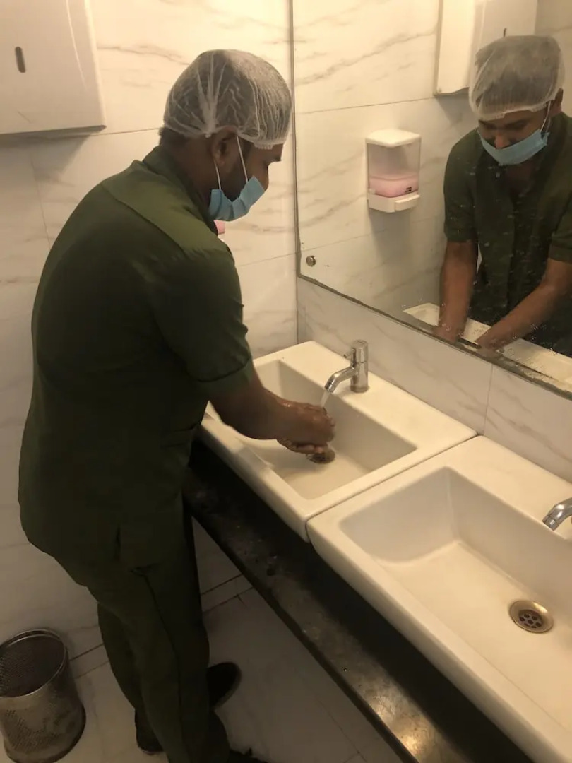 Karon Hotel - Lajpat Nagar