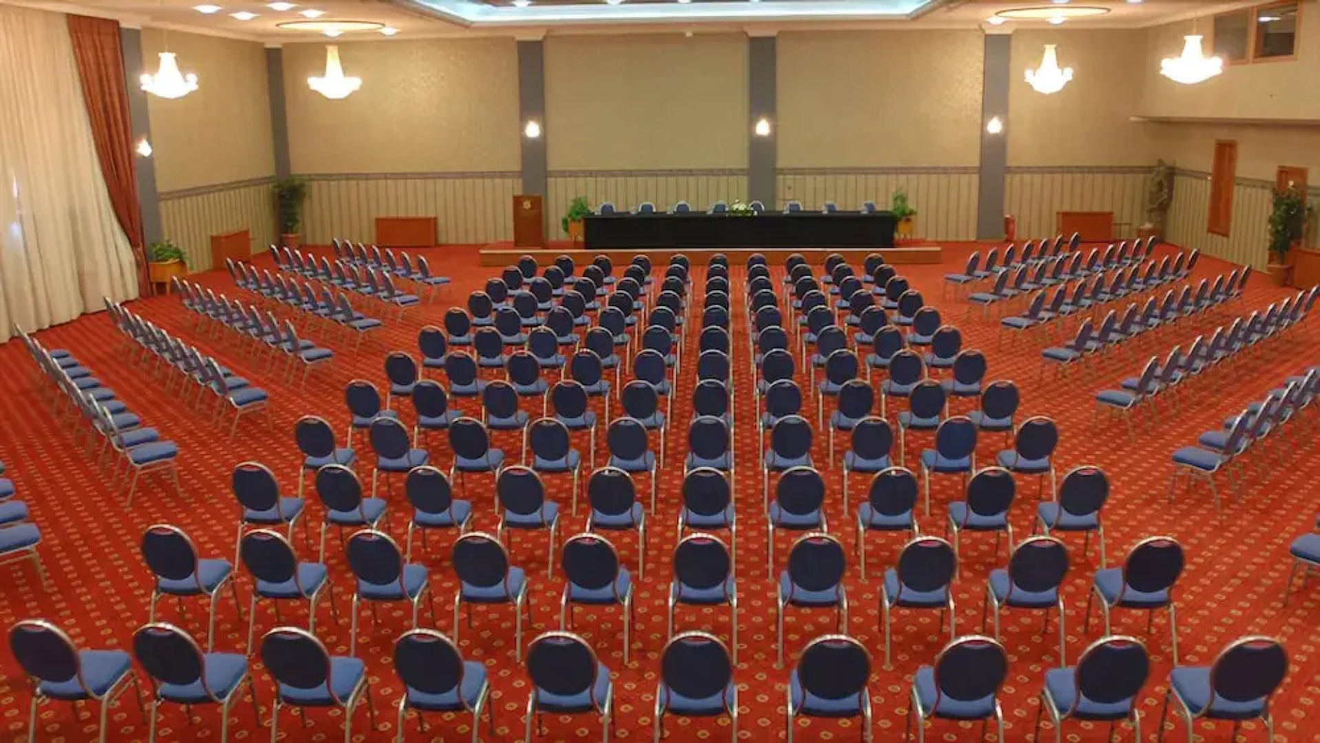 Отель Aleksandar Palace