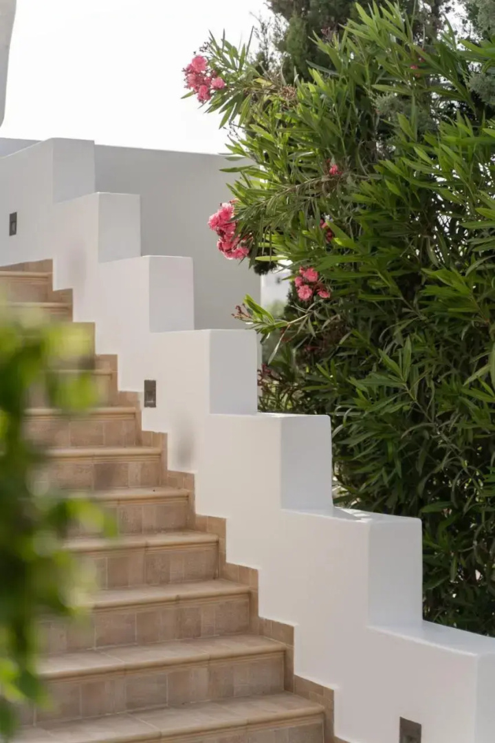 Niriides Hotel