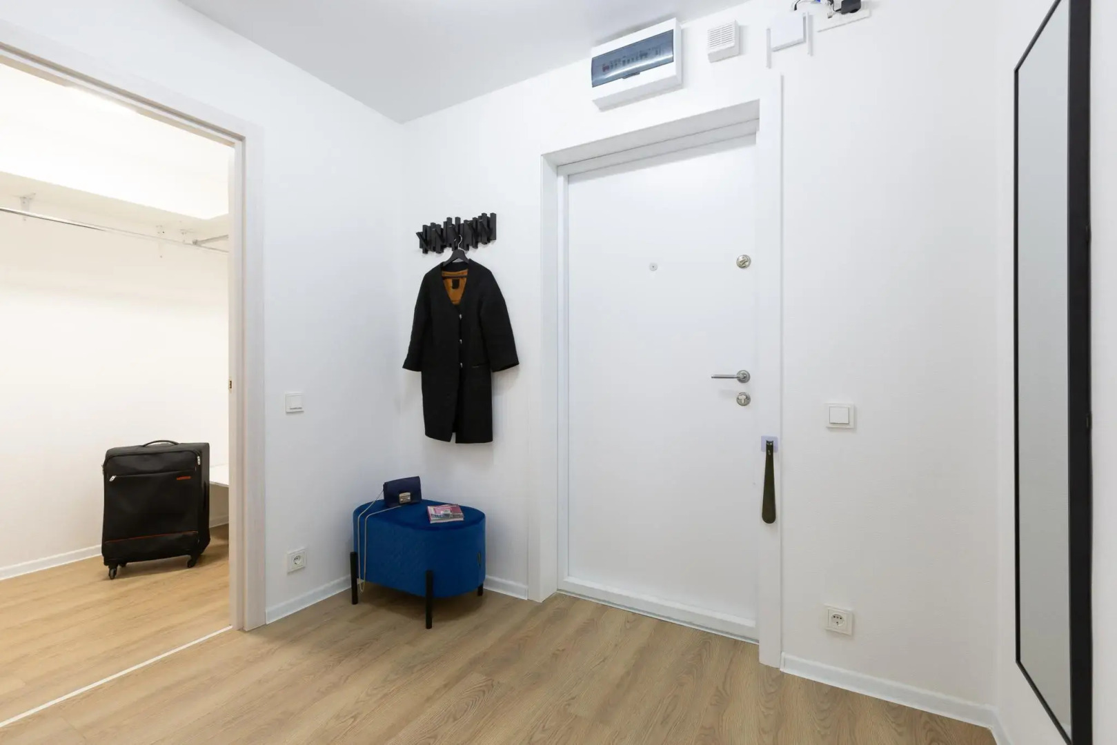 Надёжный посуточник на улице Лобненская 13 корпус 4