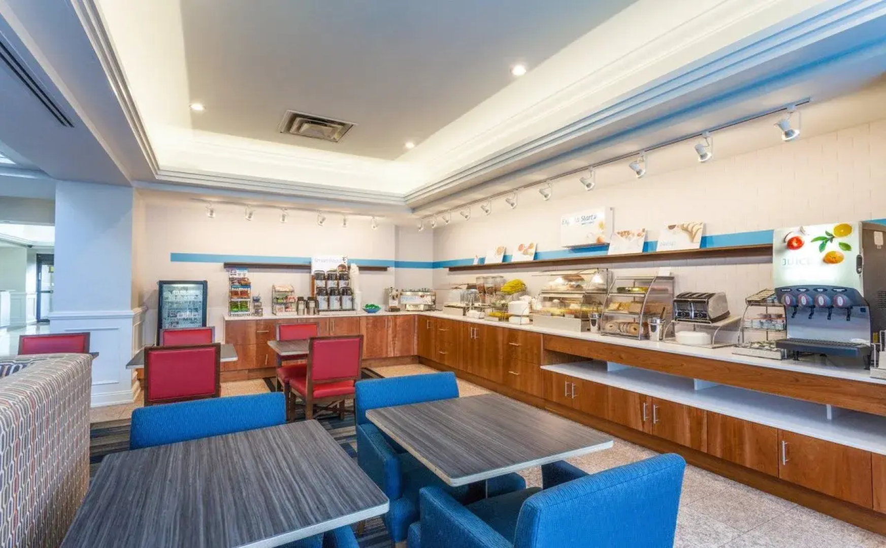 Holiday Inn Express Hauppauge-Long Island